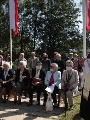 Odsłonięcie tablicy na cmentarzu Wilkowyja, 19 września 2020 r., fot. K. Pisarek