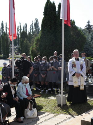 Odsłonięcie tablicy na cmentarzu Wilkowyja, 19 września 2020 r., fot. K. Pisarek